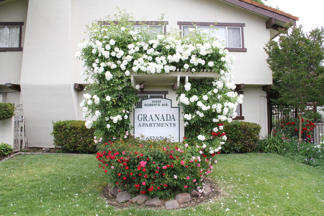 Granada Apartments in Fremont, CA - Building Photo