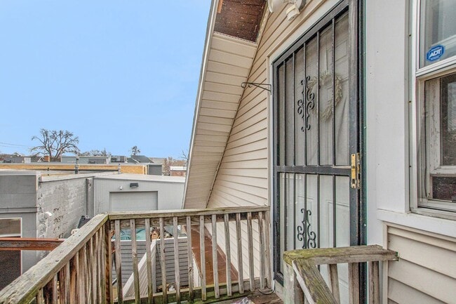 410 Eureka Ave SE in Grand Rapids, MI - Building Photo - Building Photo