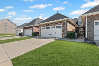 1817 Neswick Ct in Gallatin, TN - Building Photo - Building Photo