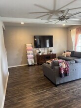 3400 Summerway Dr in College Station, TX - Building Photo - Building Photo