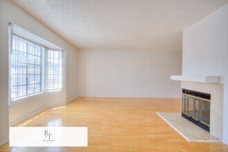 111 N Moore Ave in Monterey Park, CA - Building Photo - Building Photo