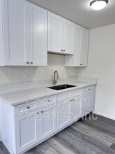 1620 Reed Ave in San Diego, CA - Building Photo - Building Photo