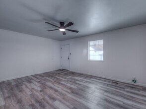 1131 S 124th E Ave in Tulsa, OK - Building Photo - Building Photo