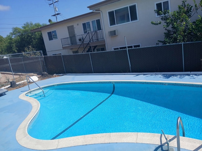 713 E Elder St in Fallbrook, CA - Building Photo - Building Photo