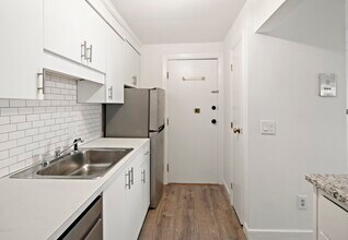 12 Commonwealth Ct, Unit 16 in Boston, MA - Building Photo - Building Photo