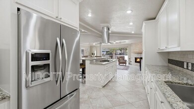 156 Trelawney St in McQueeney, TX - Building Photo - Building Photo