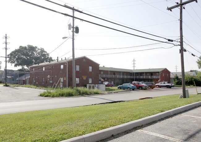 32 - 36 Viotis Dr in Columbus, OH - Foto de edificio - Building Photo