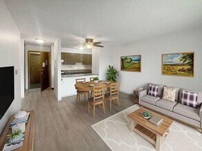 979 Serrano Ave in Los Angeles, CA - Building Photo - Building Photo