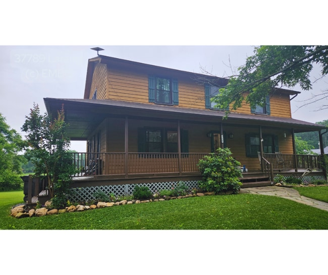 property at 37789 Laramy Ln