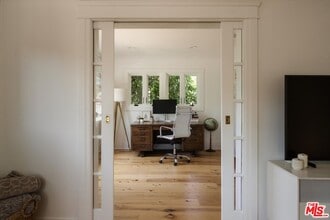 1130 El Paso Dr in Los Angeles, CA - Building Photo - Building Photo