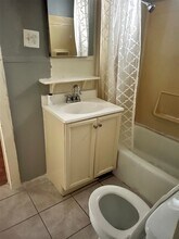 504 American St in Baytown, TX - Building Photo - Building Photo