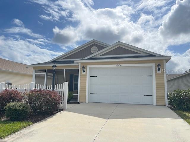 property at 1904 Groesser Pl