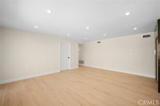 1009 W Angeleno Ave-Unit -101 in Burbank, CA - Building Photo - Building Photo