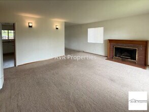 989 Madrone Way in Livermore, CA - Building Photo - Building Photo