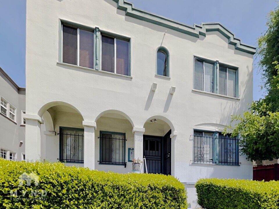 1146 E 15th St in Oakland, CA - Building Photo