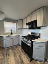 150 Fabyan Pl in Newark, NJ - Building Photo - Building Photo