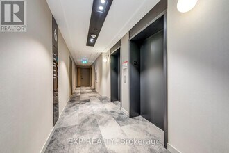 770 Whitlock Ave in Milton, ON - Building Photo - Building Photo