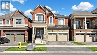 1544 Honey Locust Pl in Pickering, ON - Building Photo
