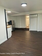 55 Livingston St in Saugerties, NY - Building Photo - Building Photo
