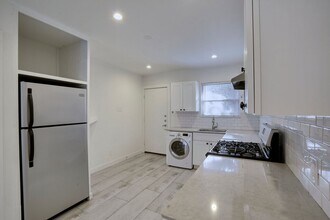 1208 Shelley Ave in Austin, TX - Building Photo - Building Photo