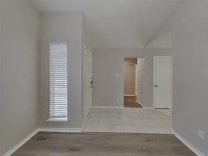 5907 Misty Meadow St in League City, TX - Building Photo - Building Photo