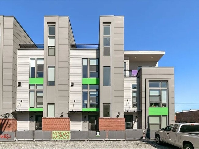 property at 1465 30th St