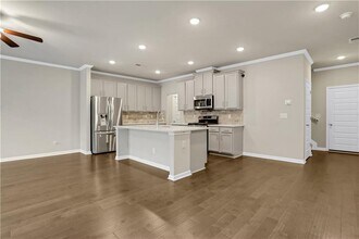 4364 Sunny Oak Ln in Norcross, GA - Building Photo - Building Photo