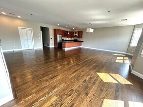 81 Boylston St in Brookline, MA - Building Photo - Building Photo