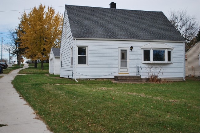 property at 1732 Wilson Ave SW