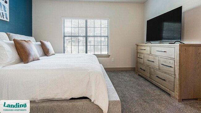 2056 Sundance Parkway, Unit 4301 in New Braunfels, TX - Foto de edificio - Building Photo