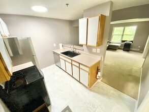 323 Hildred Dr in Burlington, VT - Building Photo - Building Photo