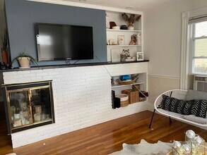 37 Francis St in Waltham, MA - Building Photo - Building Photo