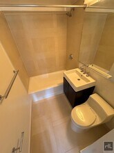 EAST 63 STREET, Unit 1L in New York, NY - Building Photo - Building Photo