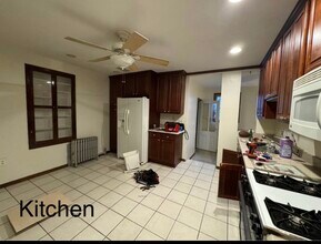 130 Wilson Ave, Unit # 2 in Newark, NJ - Foto de edificio - Building Photo