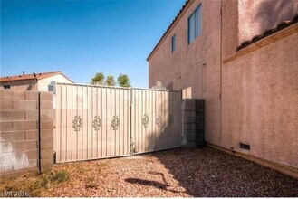 4510 Calico Cliff Ct in North Las Vegas, NV - Building Photo - Building Photo
