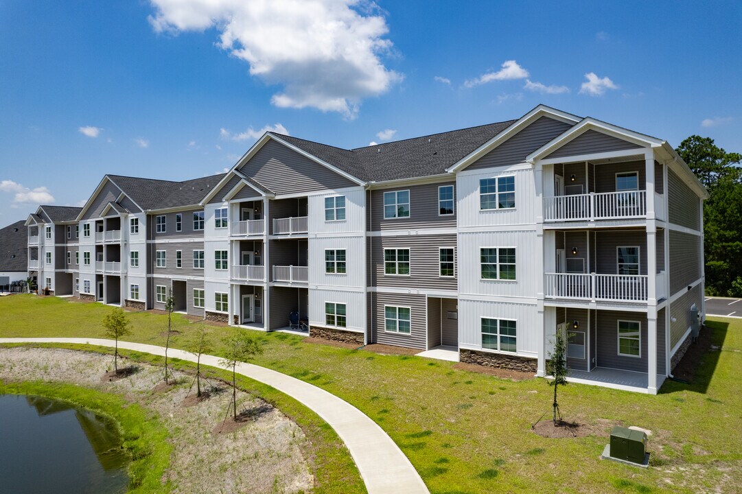 Lakeview Terrace in Ridgeland, SC - Foto de edificio