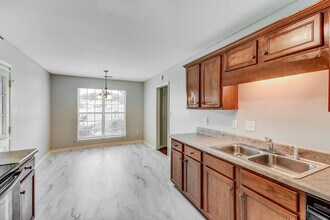 106 Cove Landing in Calera, AL - Building Photo - Building Photo