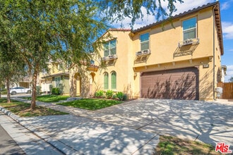 3971 Somerston Way in Ontario, CA - Building Photo - Building Photo