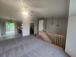 821 S Whitewood Ave in Sioux Falls, SD - Building Photo - Building Photo