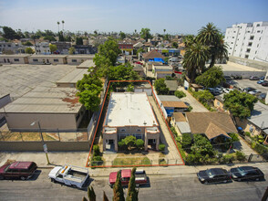 3030 W 12th Plz in Los Angeles, CA - Building Photo - Building Photo