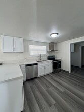 12226 James St in Boron, CA - Building Photo - Building Photo