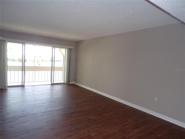 1080 Bal Harbor Blvd in Punta Gorda, FL - Building Photo - Building Photo