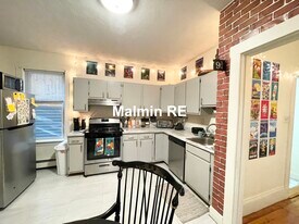 168 Hillside St, Unit 2 in Boston, MA - Building Photo
