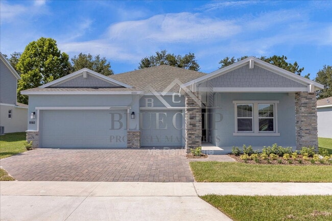 3042 Country Side Dr