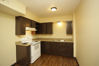 Winner Place Apartments in Independence, MO - Building Photo - Interior Photo