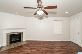 808 Huntington Trce in Chelsea, AL - Foto de edificio - Building Photo