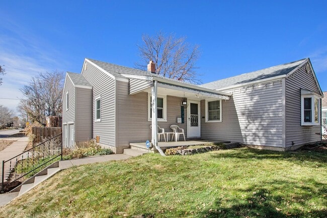 property at 2299 S Corona St