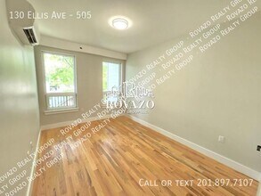 130 Ellis Ave, Unit 505 in Irvington, NJ - Building Photo - Building Photo