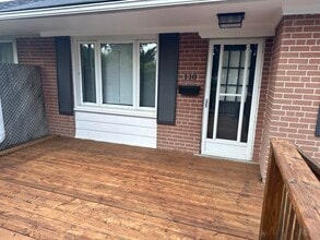 110 Emperor St in Ajax, ON - Building Photo - Building Photo