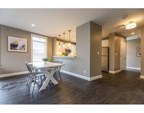 4945 Washington St-Unit -308 in Boston, MA - Building Photo - Building Photo